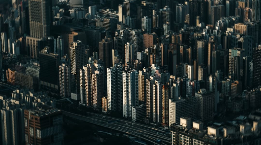 以雨为令,闻汛而动——延安站派出所全力筑牢防汛安全线